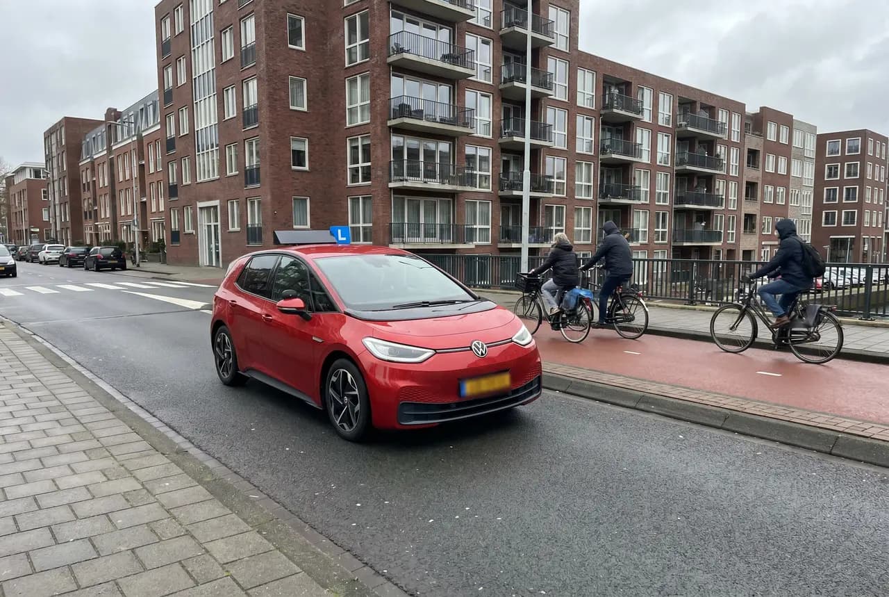 Rijles in Hensbroek