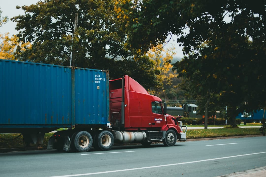 Vrachtwagen op de weg