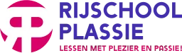 Logo van Rijschool Plassie in Woerden